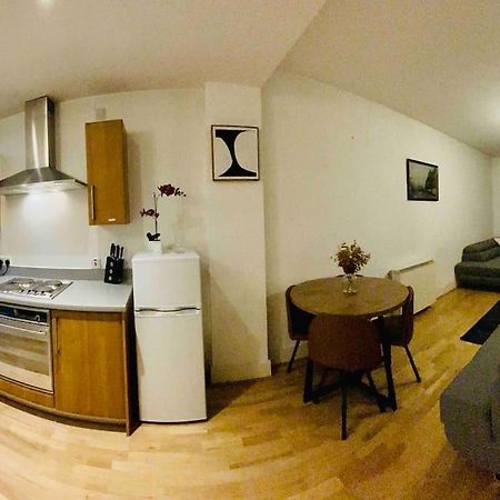 Beautiful Central Open Plan Living! Manchester Eksteriør billede